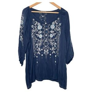 Johnny Was Kiki embroidered 3/4 sleeves top large